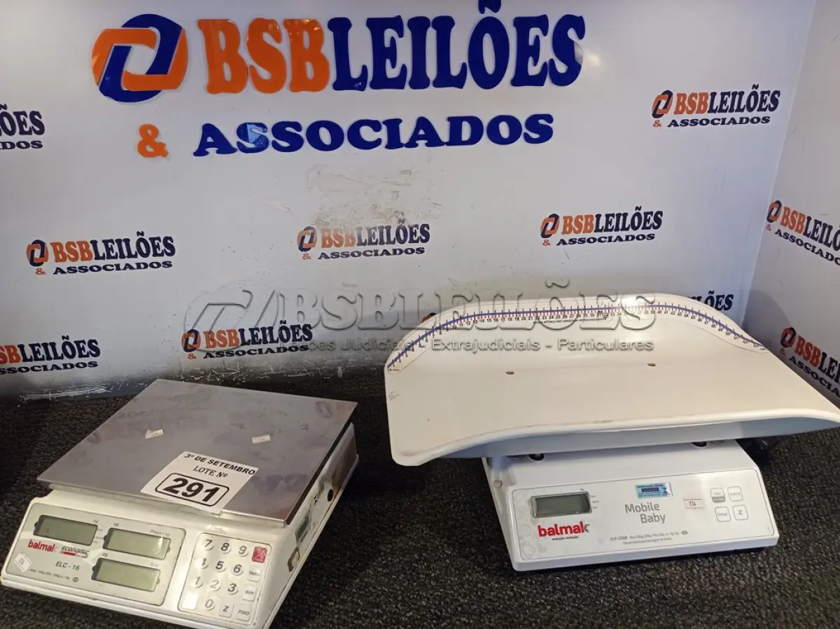 LOTE 291 - 01 BALANÇA PARA RECÉM-NASCIDO E 01 BALANÇA ELC 15 MARCAS BALMAK. (NO ESTADO) ATENÇÃO! FAZER A VISITAÇÃO ANTES DE ARREMATAR, NÃO SABEMOS SE FUNCIONA. LEILÃO NÃO TEM GARANTIA E NEM DEVOLUÇÃO, SUJEITO A POSSÍVEIS AVARIAS VISÍVEIS/OCULTAS E/OU AUSÊNCIA DE COMPONENTES.