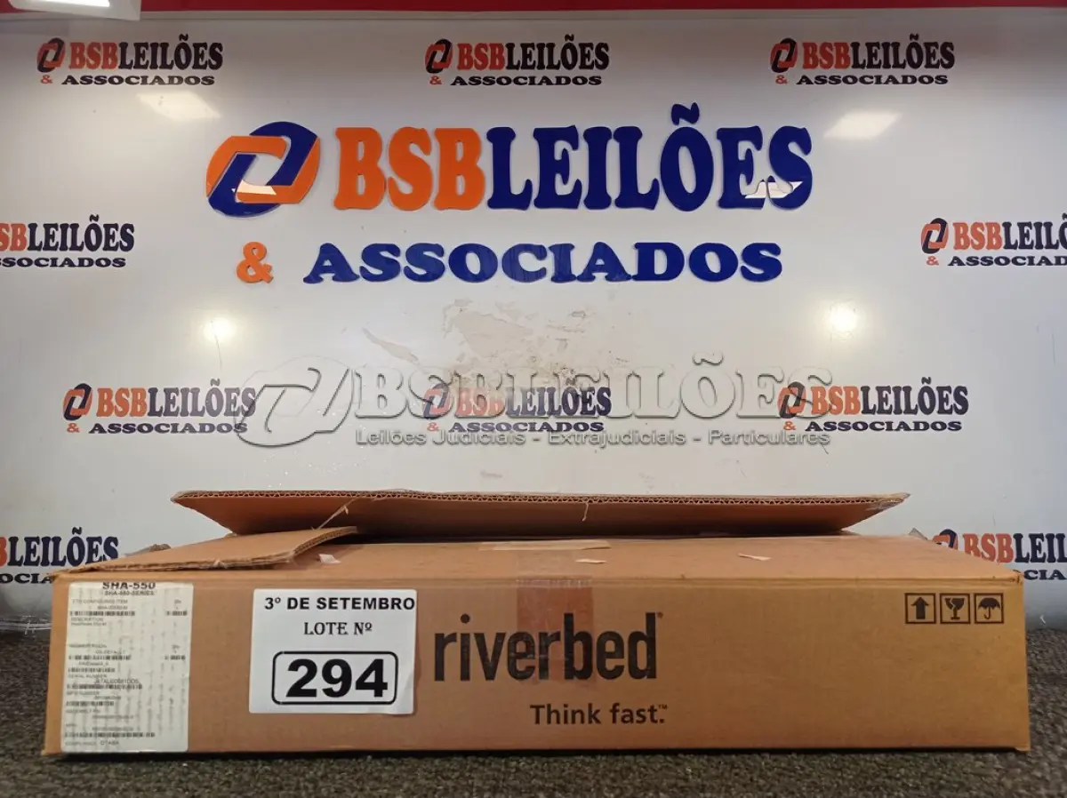 LOTE 294 - 01 ACELERADOR DE REDE RIVERBED. (NO ESTADO) ATENÇÃO! FAZER A VISITAÇÃO ANTES DE ARREMATAR, NÃO SABEMOS SE FUNCIONA. LEILÃO NÃO TEM GARANTIA E NEM DEVOLUÇÃO, SUJEITO A POSSÍVEIS AVARIAS VISÍVEIS/OCULTAS E/OU AUSÊNCIA DE COMPONENTES.