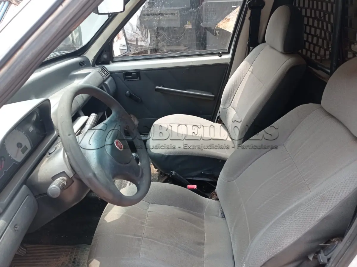 LOTE 529 - 01 FIAT FIORINO FLEX; ANO  2012, NA COR BRANCA. (NO ESTADO)