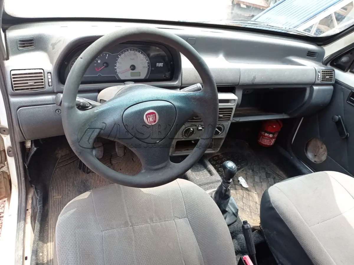 LOTE 529 - 01 FIAT FIORINO FLEX; ANO  2012, NA COR BRANCA. (NO ESTADO)