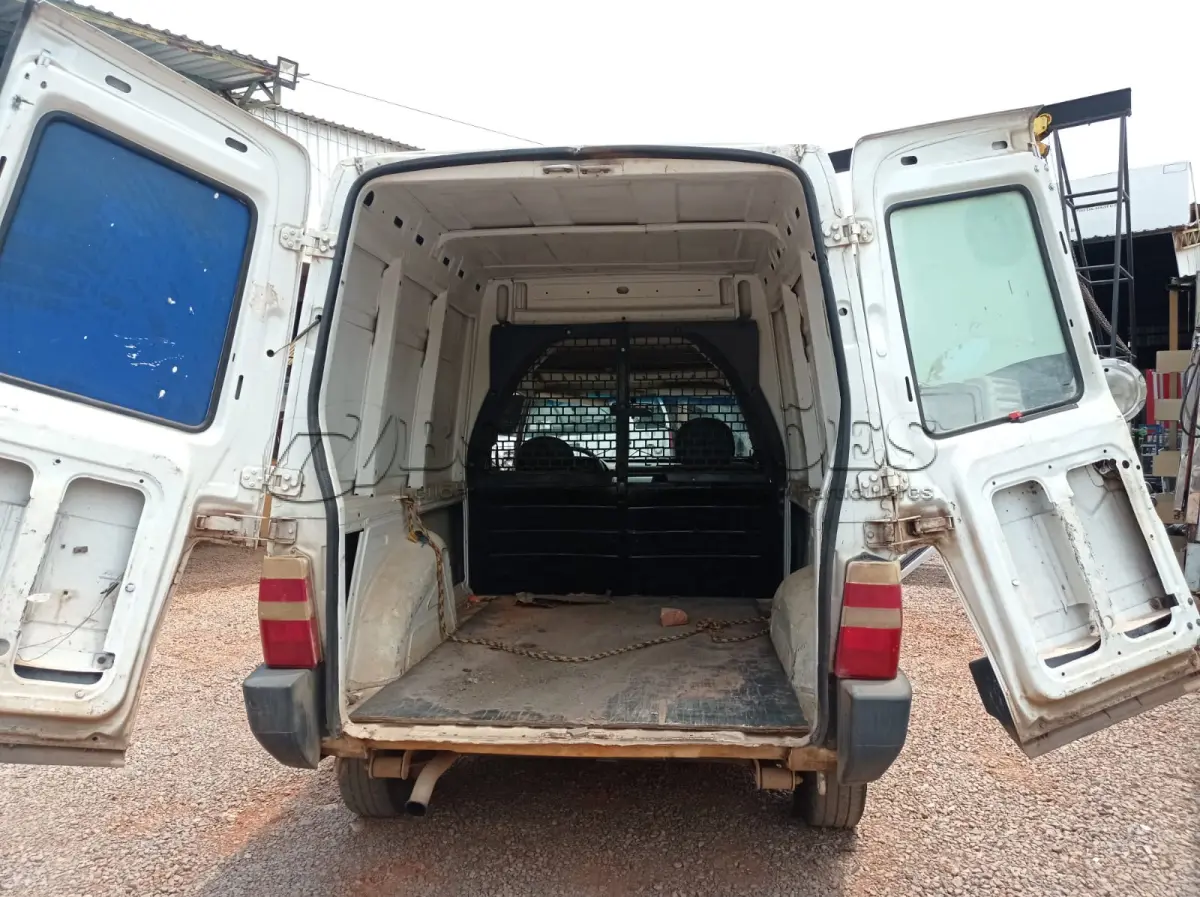 LOTE 529 - 01 FIAT FIORINO FLEX; ANO  2012, NA COR BRANCA. (NO ESTADO)