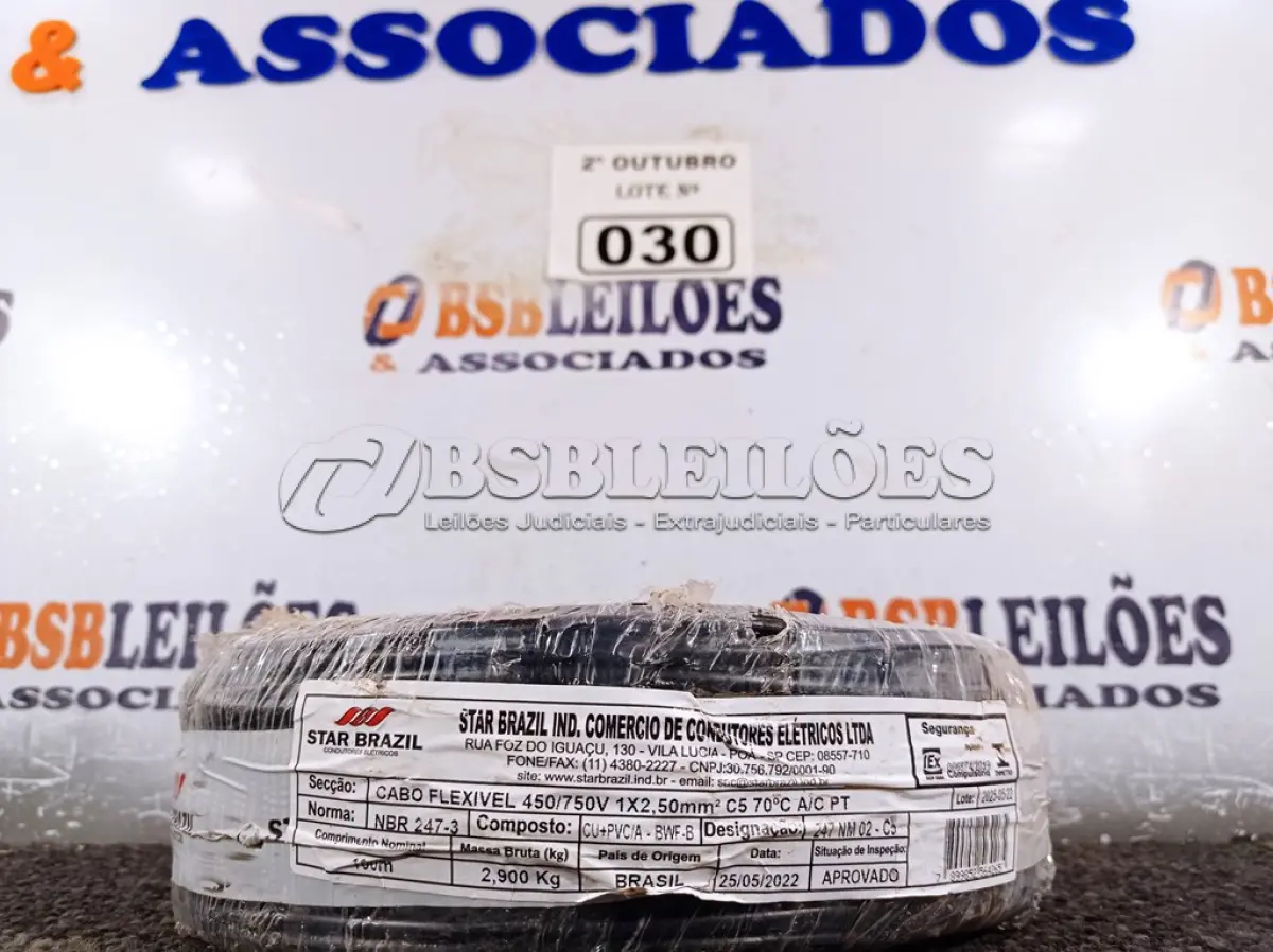 LOTE 030 - 01 ROLO DE CABO FLEXÍVEL 100M 2,5MM NA COR PRETA. (NO ESTADO) ATENÇÃO! FAZER A VISITAÇÃO ANTES DE ARREMATAR, NÃO SABEMOS SE FUNCIONA. LEILÃO NÃO TEM GARANTIA E NEM DEVOLUÇÃO, SUJEITO A POSSÍVEIS AVARIAS VISÍVEIS/OCULTAS E/OU AUSÊNCIA DE COMPONENTES.