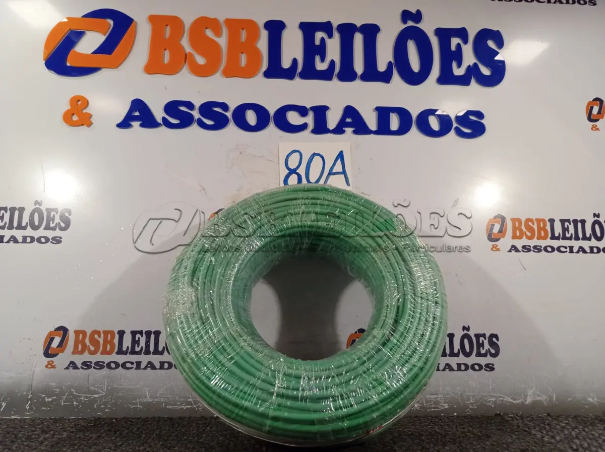 LOTE 080 - 01 ROLO DE CABO FLEXÍVEL 100M 10MM NA COR VERDE.(NO ESTADO) ATENÇÃO! FAZER A VISITAÇÃO ANTES DE ARREMATAR, NÃO SABEMOS SE FUNCIONA. LEILÃO NÃO TEM GARANTIA E NEM DEVOLUÇÃO, SUJEITO A POSSÍVEIS AVARIAS VISÍVEIS/OCULTAS E/OU AUSÊNCIA DE COMPONENTES.