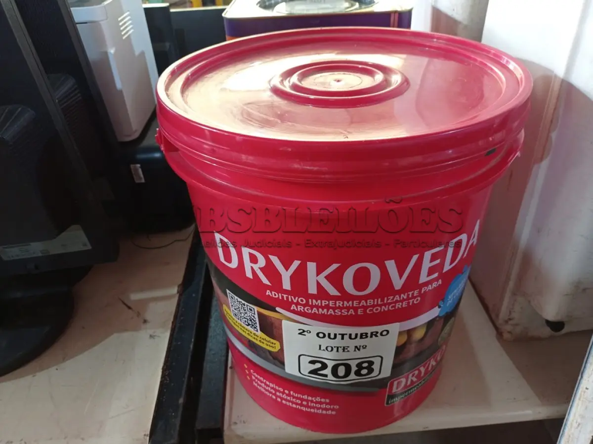 LOTE 208 - 01 BALDE DE DRYKOVEDA, ADITIVO IMPERMEABILIZANTE PARA ARGAMASSA E CONCRETO 18L. (NO ESTADO) ATENÇÃO! FAZER A VISITAÇÃO ANTES DE ARREMATAR, NÃO SABEMOS SE FUNCIONA. LEILÃO NÃO TEM GARANTIA E NEM DEVOLUÇÃO, SUJEITO A POSSÍVEIS AVARIAS VISÍVEIS/OCULTAS E/OU AUSÊNCIA DE COMPONENTES.
