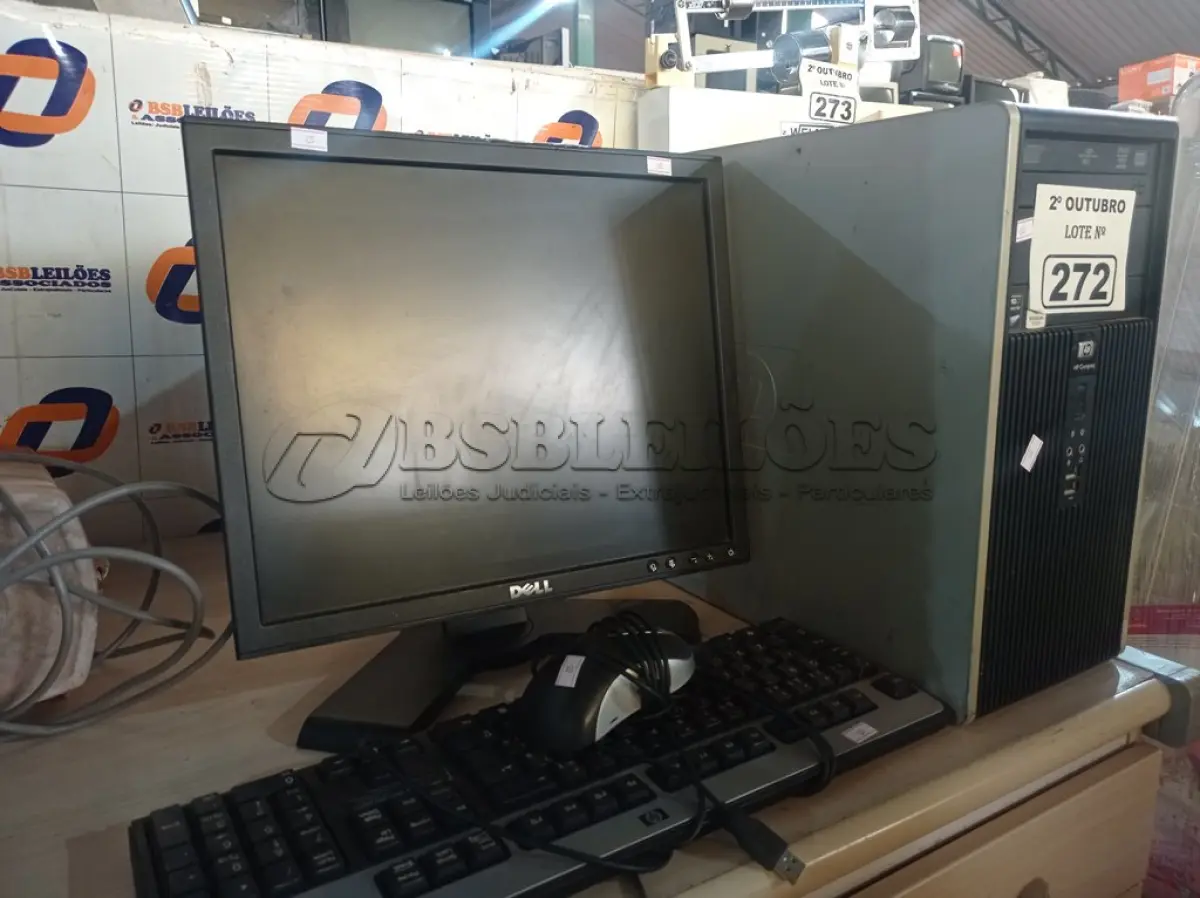 LOTE 272 - 01 CPU, 01 MONITOR, 01 TECLADO E 01 MOUSE. (NO ESTADO) ATENÇÃO! FAZER A VISITAÇÃO ANTES DE ARREMATAR, NÃO SABEMOS SE FUNCIONA. LEILÃO NÃO TEM GARANTIA E NEM DEVOLUÇÃO, SUJEITO A POSSÍVEIS AVARIAS VISÍVEIS/OCULTAS E/OU AUSÊNCIA DE COMPONENTES.