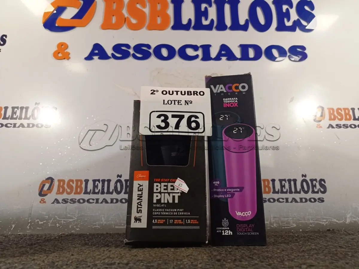 LOTE 376 - 01 KIT COPO + GARRAFA TÉRMICOS. (NO ESTADO) ATENÇÃO! FAZER A VISITAÇÃO ANTES DE ARREMATAR, NÃO SABEMOS SE FUNCIONA. LEILÃO NÃO TEM GARANTIA E NEM DEVOLUÇÃO, SUJEITO A POSSÍVEIS AVARIAS VISÍVEIS/OCULTAS E/OU AUSÊNCIA DE COMPONENTES.