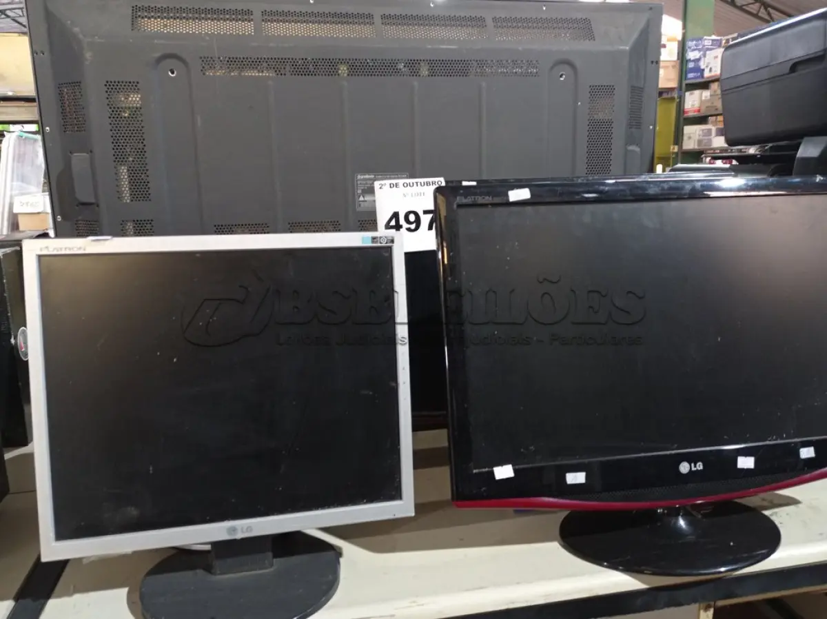 LOTE 497 - 06 MONITORES E 01 TV DE PLASMA MARCA GRADIENTE 42P” POL PARA RETIRADA DE PEÇAS. (NO ESTADO) ATENÇÃO! FAZER A VISITAÇÃO ANTES DE ARREMATAR, NÃO SABEMOS SE FUNCIONA. LEILÃO NÃO TEM GARANTIA E NEM DEVOLUÇÃO, SUJEITO A POSSÍVEIS AVARIAS VISÍVEIS/OCULTAS E/OU AUSÊNCIA DE COMPONENTES.