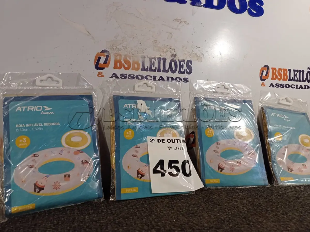 LOTE 450 - 04 BOIAS INFANTIS. (NO ESTADO) ATENÇÃO! FAZER A VISITAÇÃO ANTES DE ARREMATAR, NÃO SABEMOS SE FUNCIONA. LEILÃO NÃO TEM GARANTIA E NEM DEVOLUÇÃO, SUJEITO A POSSÍVEIS AVARIAS VISÍVEIS/OCULTAS E/OU AUSÊNCIA DE COMPONENTES.