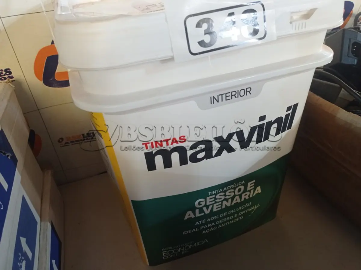LOTE 348 - 01 BALDE DE TINTA MAXIVINIL INTERIORES NA COR FOSCO BRANCO NEVE. (NO ESTADO) ATENÇÃO! FAZER A VISITAÇÃO ANTES DE ARREMATAR, NÃO SABEMOS SE FUNCIONA. LEILÃO NÃO TEM GARANTIA E NEM DEVOLUÇÃO, SUJEITO A POSSÍVEIS AVARIAS VISÍVEIS/OCULTAS E/OU AUSÊNCIA DE COMPONENTES.