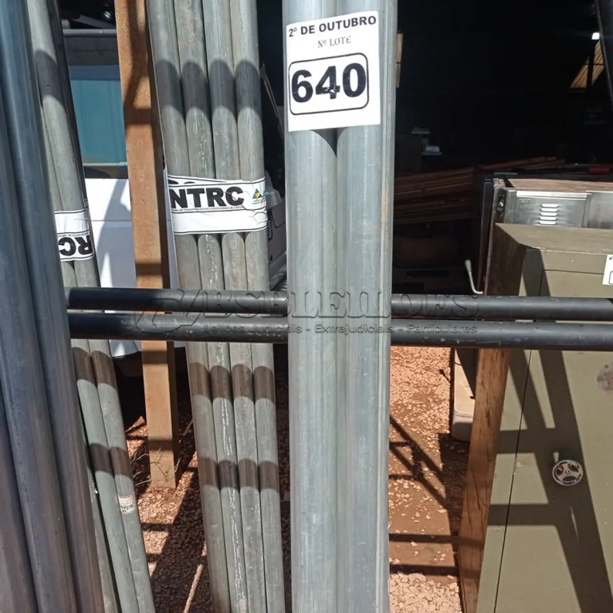 LOTE 640 - 03 ELETRODUTOS GALVANIZADOS DE 2”. (NO ESTADO) ATENÇÃO! FAZER A VISITAÇÃO ANTES DE ARREMATAR, NÃO SABEMOS SE FUNCIONA. LEILÃO NÃO TEM GARANTIA E NEM DEVOLUÇÃO, SUJEITO A POSSÍVEIS AVARIAS VISÍVEIS/OCULTAS E/OU AUSÊNCIA DE COMPONENTES.