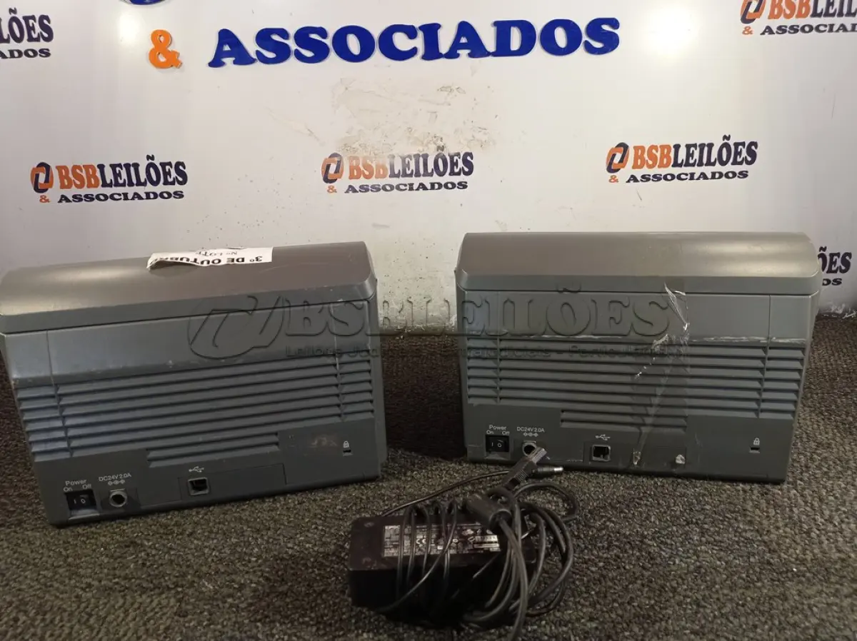 LOTE 015 - 02 SCANNERS MARCAS EPSON SENDO 01 COM FONTE. (NO ESTADO) ATENÇÃO! FAZER A VISITAÇÃO ANTES DE ARREMATAR, NÃO SABEMOS SE FUNCIONA. LEILÃO NÃO TEM GARANTIA E NEM DEVOLUÇÃO, SUJEITO A POSSÍVEIS AVARIAS VISÍVEIS/OCULTAS E/OU AUSÊNCIA DE COMPONENTES.