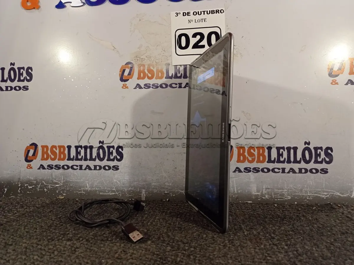 LOTE 020