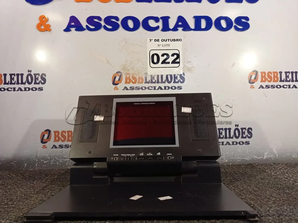 LOTE 022 - 01 EQUIPAMENTO DE ÁUDIO. (NO ESTADO) ATENÇÃO! FAZER A VISITAÇÃO ANTES DE ARREMATAR, NÃO SABEMOS SE FUNCIONA. LEILÃO NÃO TEM GARANTIA E NEM DEVOLUÇÃO, SUJEITO A POSSÍVEIS AVARIAS VISÍVEIS/OCULTAS E/OU AUSÊNCIA DE COMPONENTES.
