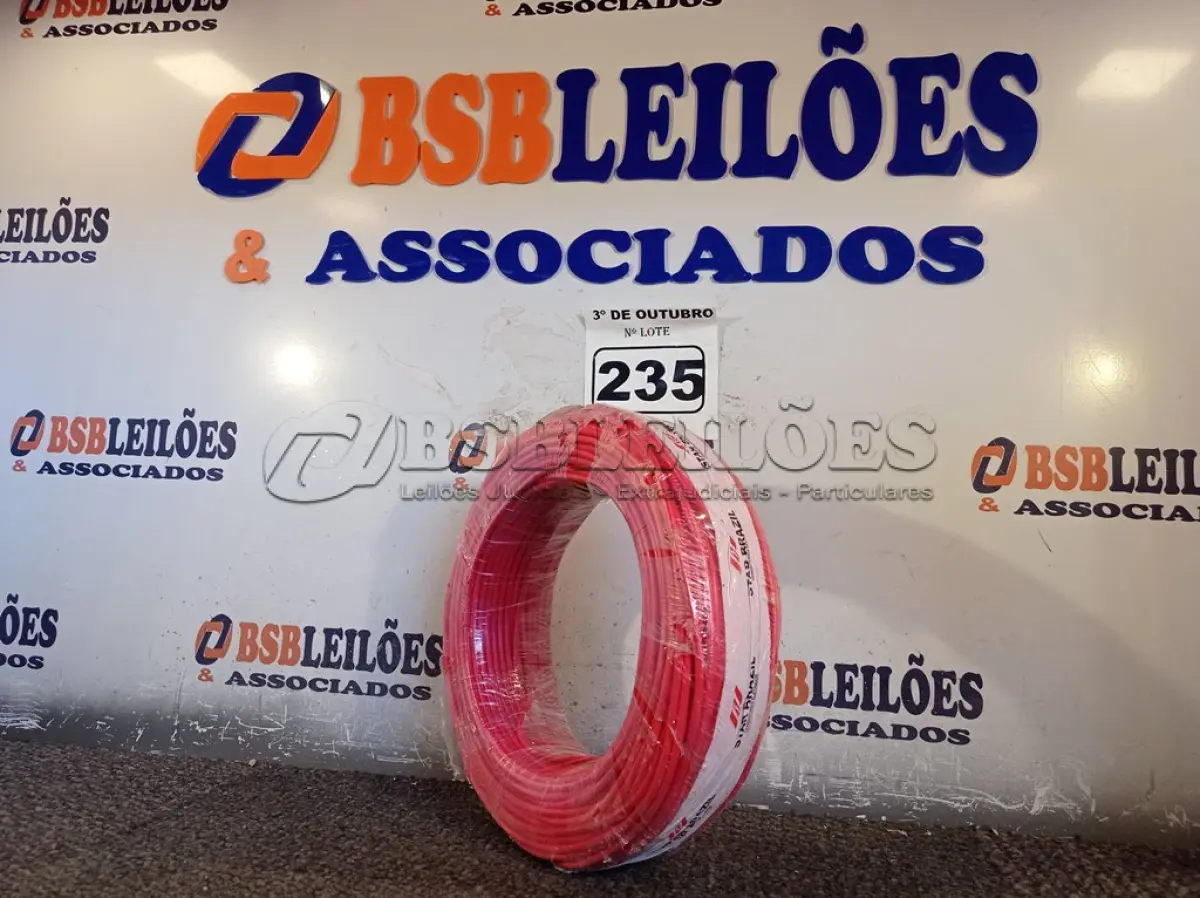 LOTE 235