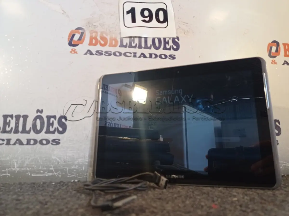 LOTE 190