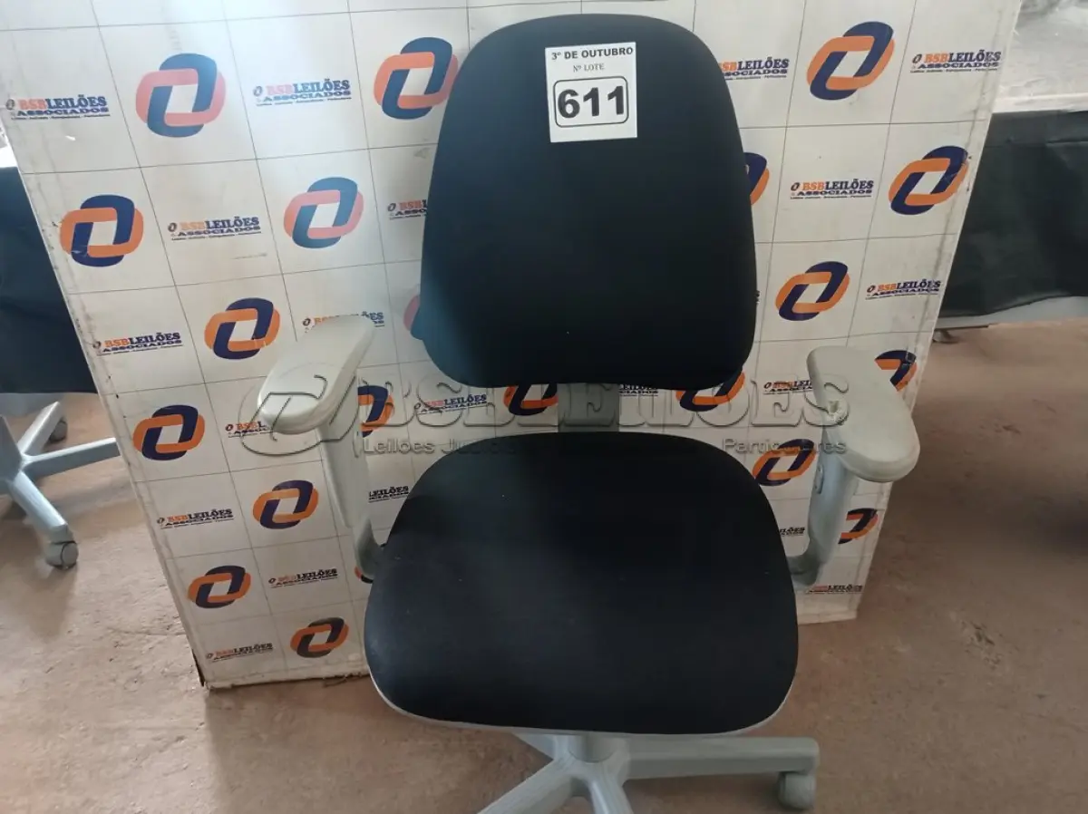 LOTE 611