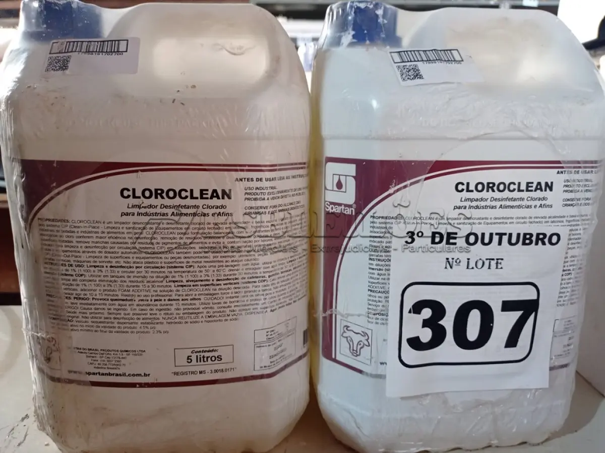 LOTE 307 - 20 LITROS DE CLOROCLEAN, LIMPADOR DESINFETANTE CLORADO PARA INDÚSTRIAS ALIMENTÍCIAS E AFINS. (NO ESTADO) ATENÇÃO! FAZER A VISITAÇÃO ANTES DE ARREMATAR, NÃO SABEMOS SE FUNCIONA. LEILÃO NÃO TEM GARANTIA E NEM DEVOLUÇÃO, SUJEITO A POSSÍVEIS AVARIAS VISÍVEIS/OCULTAS E/OU AUSÊNCIA DE COMPONENTES.
