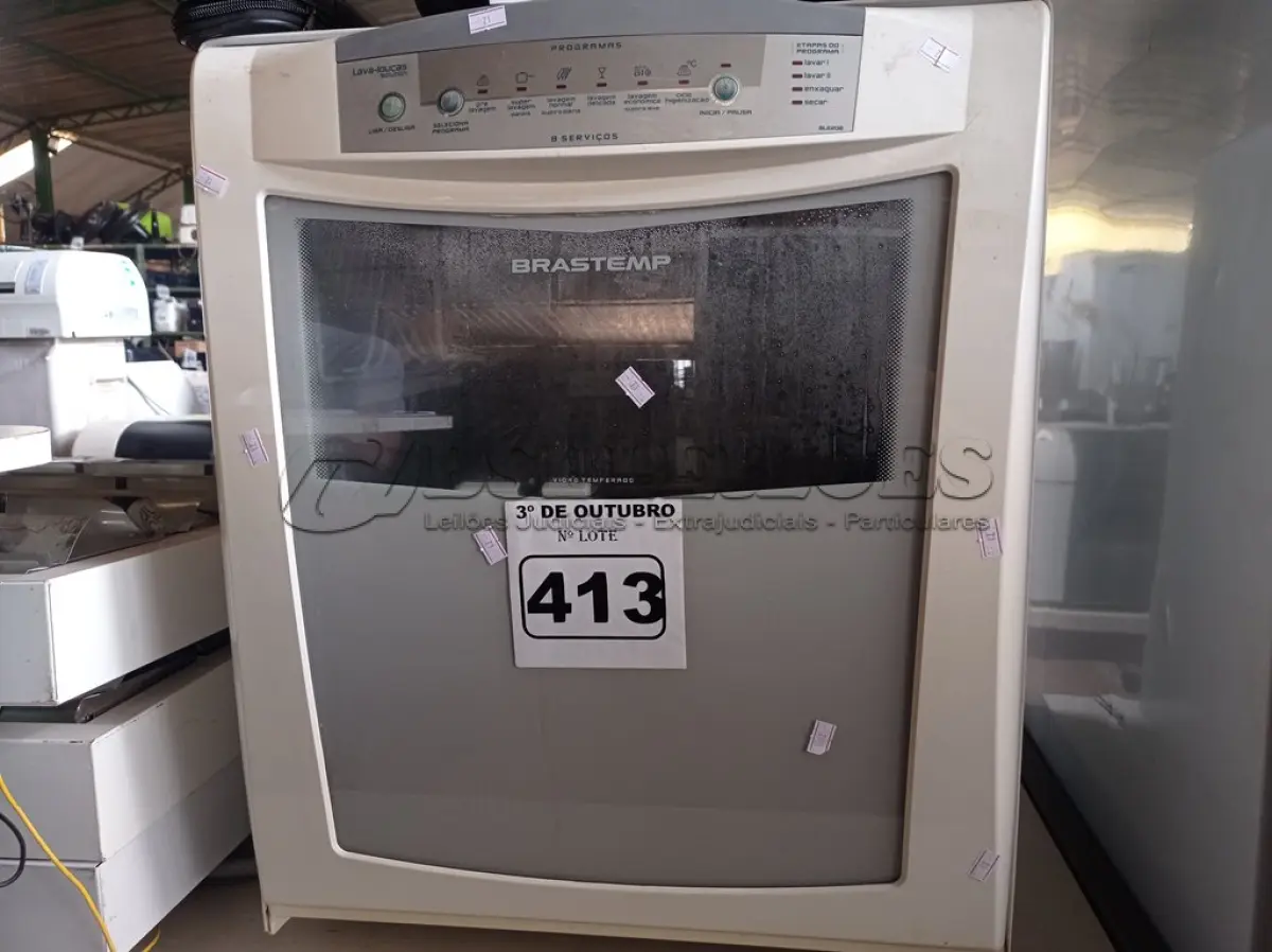 LOTE 413 - 01 LAVA LOUÇAS MARCA BRASTEMP 220V. (NO ESTADO) ATENÇÃO! FAZER A VISITAÇÃO ANTES DE ARREMATAR, NÃO SABEMOS SE FUNCIONA. LEILÃO NÃO TEM GARANTIA E NEM DEVOLUÇÃO, SUJEITO A POSSÍVEIS AVARIAS VISÍVEIS/OCULTAS E/OU AUSÊNCIA DE COMPONENTES.