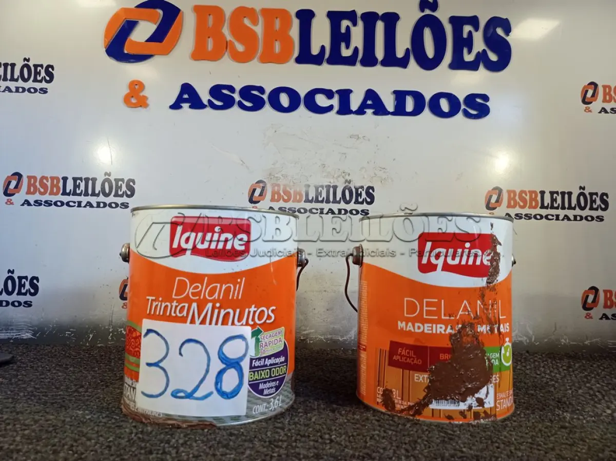 LOTE 328 - 02 GALÕES DE ESMALTE IQUINE MADEIRA E METAIS 3,6L SENDO 01 NA COR MARROM TABACO. (NO ESTADO) ATENÇÃO! FAZER A VISITAÇÃO ANTES DE ARREMATAR, NÃO SABEMOS SE FUNCIONA. LEILÃO NÃO TEM GARANTIA E NEM DEVOLUÇÃO, SUJEITO A POSSÍVEIS AVARIAS VISÍVEIS/OCULTAS E/OU AUSÊNCIA DE COMPONENTES.