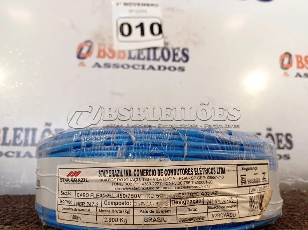 LOTE 010 - 01 ROLO DE CABO FLEXÍVEL 100M 1X2,5MM NA COR AZUL(NOVO). (NO ESTADO) ATENÇÃO! FAZER A VISITAÇÃO ANTES DE ARREMATAR, NÃO SABEMOS SE FUNCIONA. LEILÃO NÃO TEM GARANTIA E NEM DEVOLUÇÃO, SUJEITO A POSSÍVEIS AVARIAS VISÍVEIS/OCULTAS E/OU AUSÊNCIA DE COMPONENTES.