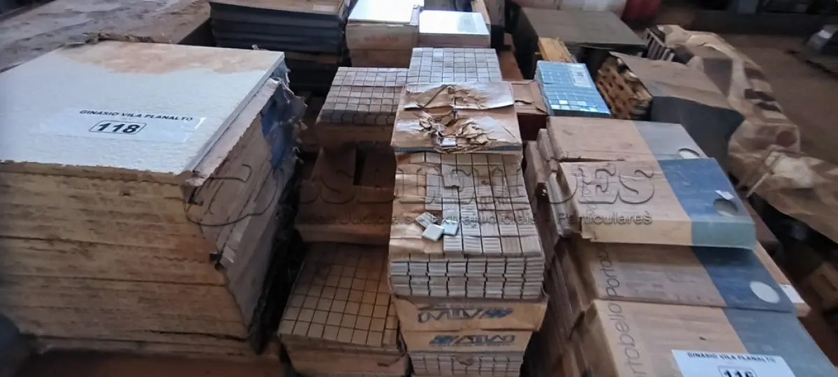 LOTE 117 - 01 LOTE DE PASTILHAS DIVERSAS (NO ESTADO, NÃO SABEMOS SE FUNCIONA. LEILÃO NÃO TEM GARANTIA E NEM DEVOLUÇÃO).