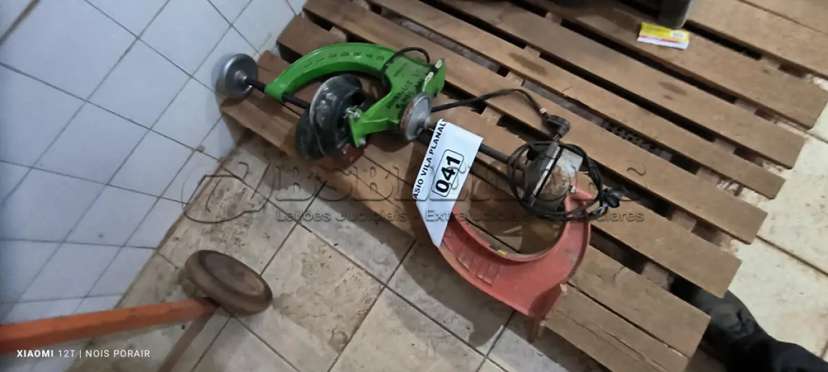 LOTE 041 - 02 VULCANIZADORAS PARA PNEUS (NO ESTADO, NÃO SABEMOS SE FUNCIONA. LEILÃO NÃO TEM GARANTIA E NEM DEVOLUÇÃO). 