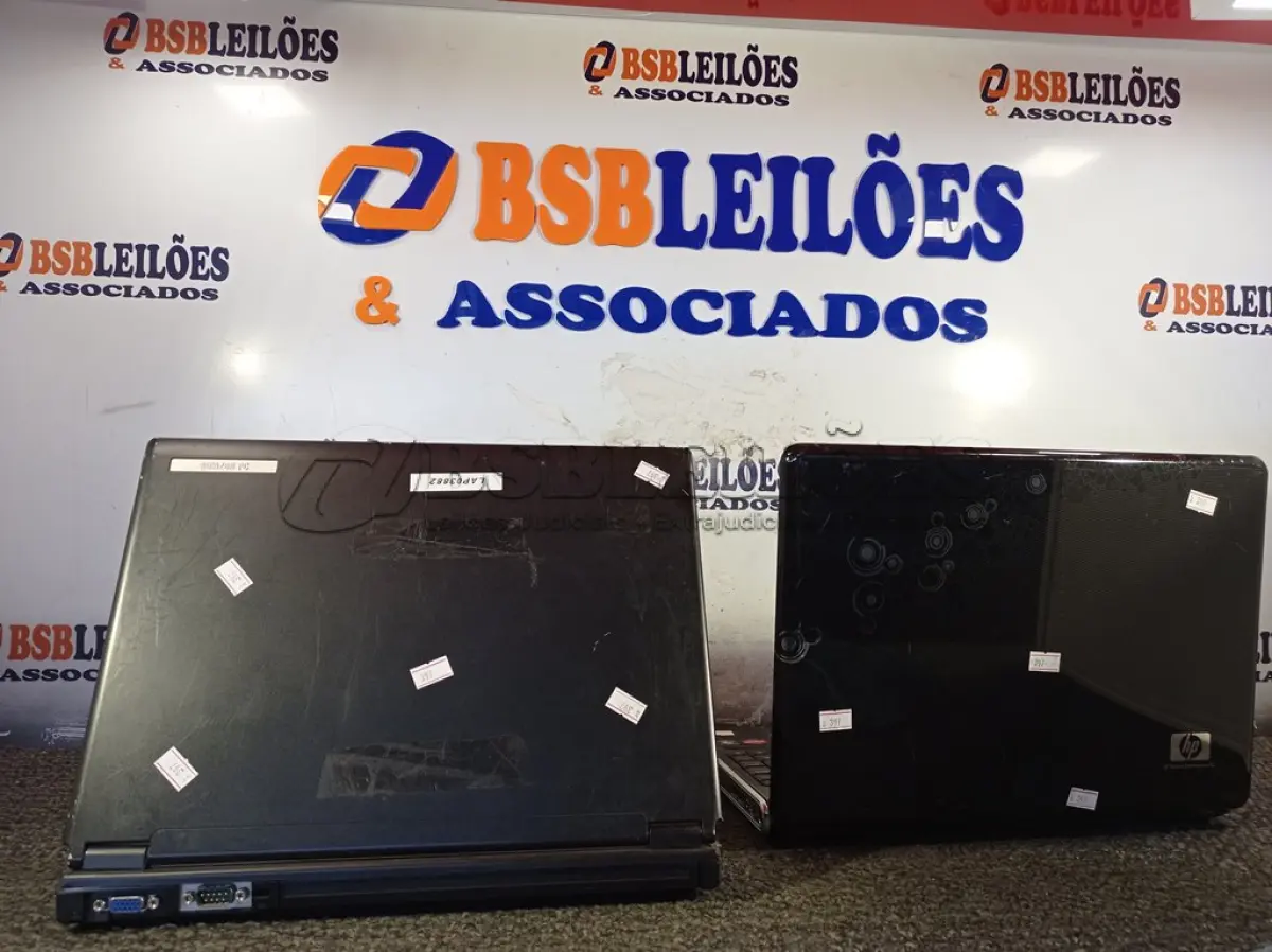 LOTE 327 - 02 NOTEBOOK’S MARCAS HP/AMAZON PC. (NO ESTADO) ATENÇÃO! FAZER A VISITAÇÃO ANTES DE ARREMATAR, NÃO SABEMOS SE FUNCIONA. LEILÃO NÃO TEM GARANTIA E NEM DEVOLUÇÃO, SUJEITO A POSSÍVEIS AVARIAS VISÍVEIS/OCULTAS E/OU AUSÊNCIA DE COMPONENTES.