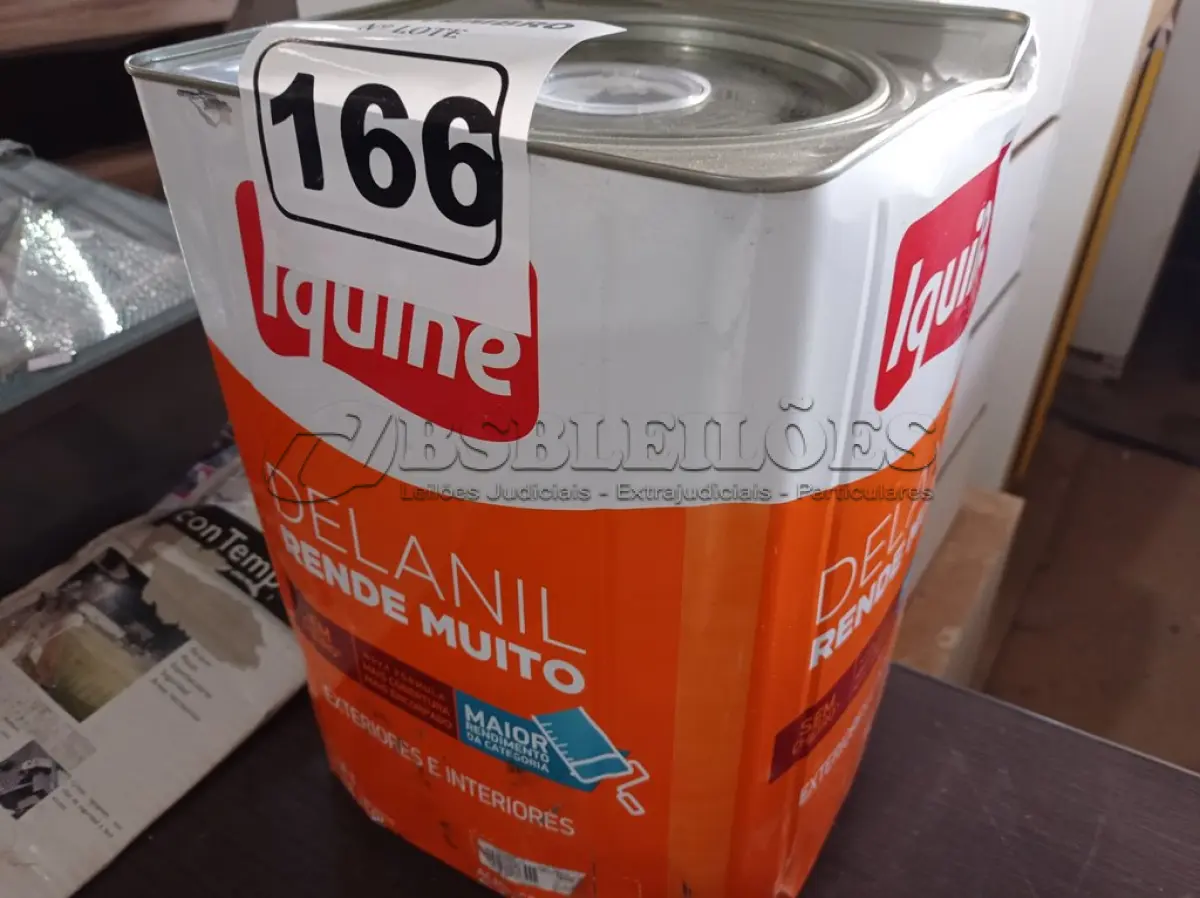 LOTE 166 - 01 LATA DE TINTA IQUINE INTERIORES/EXTERIORES DELANIL RENDE MUITO FOSCO BASE “P”. (NO ESTADO) ATENÇÃO! FAZER A VISITAÇÃO ANTES DE ARREMATAR, NÃO SABEMOS SE FUNCIONA. LEILÃO NÃO TEM GARANTIA E NEM DEVOLUÇÃO, SUJEITO A POSSÍVEIS AVARIAS VISÍVEIS/OCULTAS E/OU AUSÊNCIA DE COMPONENTES.