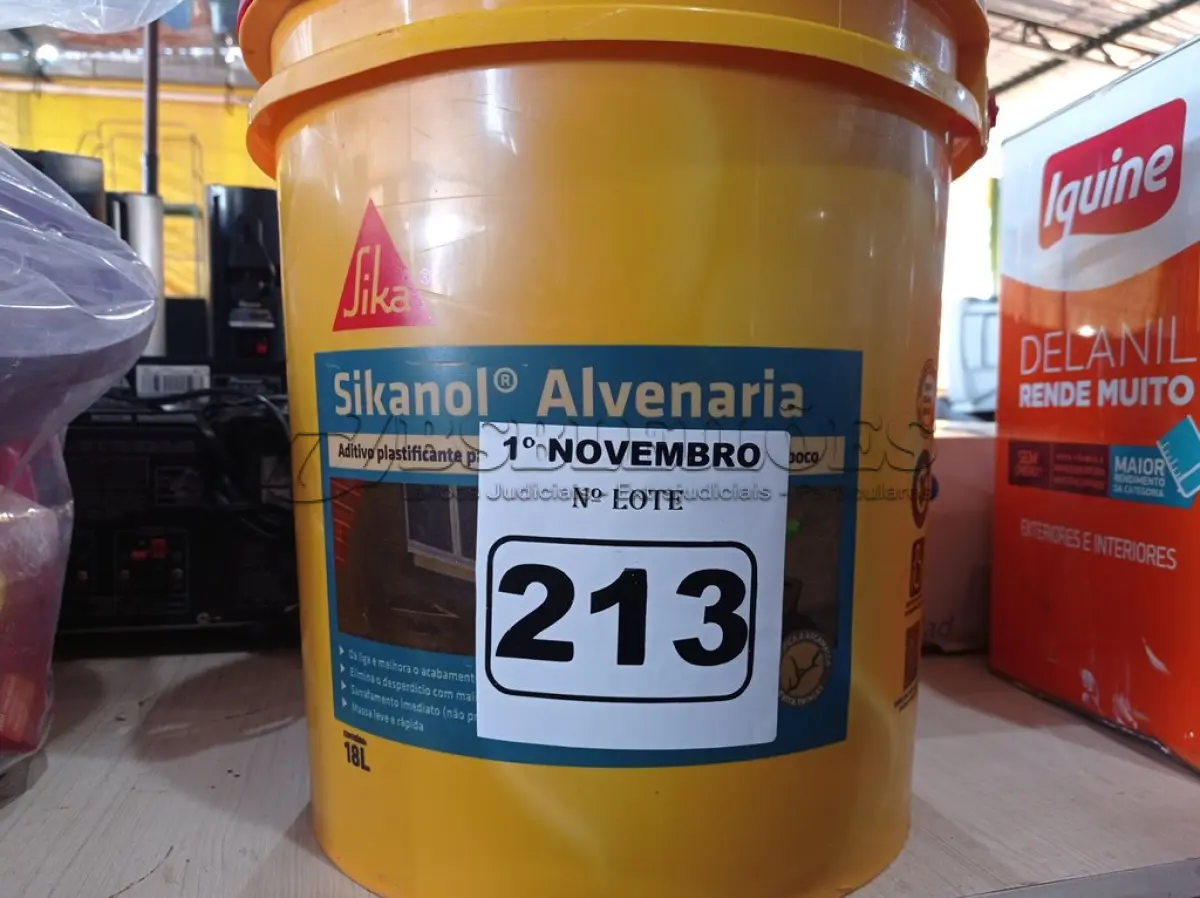 LOTE 213 - 01 BALDE DE SIKANOL ALVENARIA ADITIVO PLASTIFICANTE PARA ARGAMASSA DE ASSENTAMENTO E REBOCO18L. (NO ESTADO) ATENÇÃO! FAZER A VISITAÇÃO ANTES DE ARREMATAR, NÃO SABEMOS SE FUNCIONA. LEILÃO NÃO TEM GARANTIA E NEM DEVOLUÇÃO, SUJEITO A POSSÍVEIS AVARIAS VISÍVEIS/OCULTAS E/OU AUSÊNCIA DE COMPONENTES.
