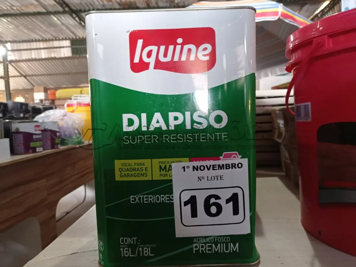 LOTE 161 - 01 LATA DE TINTA PARA PISO IQUINE COR VERMELHA 18L. (NO ESTADO) ATENÇÃO! FAZER A VISITAÇÃO ANTES DE ARREMATAR, NÃO SABEMOS SE FUNCIONA. LEILÃO NÃO TEM GARANTIA E NEM DEVOLUÇÃO, SUJEITO A POSSÍVEIS AVARIAS VISÍVEIS/OCULTAS E/OU AUSÊNCIA DE COMPONENTES.