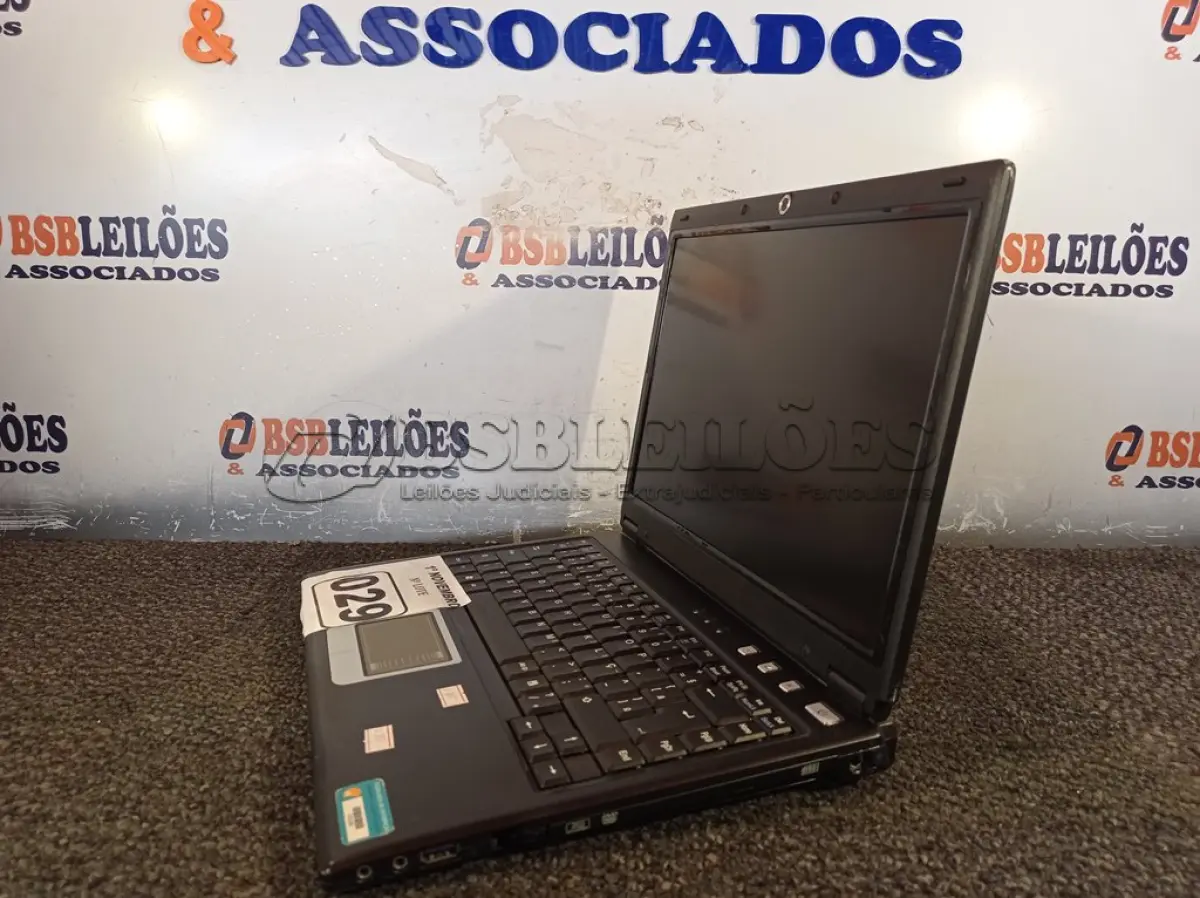 LOTE 029 - 01 NOTEBOOK MARCA AMAZON PC. (NO ESTADO) ATENÇÃO! FAZER A VISITAÇÃO ANTES DE ARREMATAR, NÃO SABEMOS SE FUNCIONA. LEILÃO NÃO TEM GARANTIA E NEM DEVOLUÇÃO, SUJEITO A POSSÍVEIS AVARIAS VISÍVEIS/OCULTAS E/OU AUSÊNCIA DE COMPONENTES.