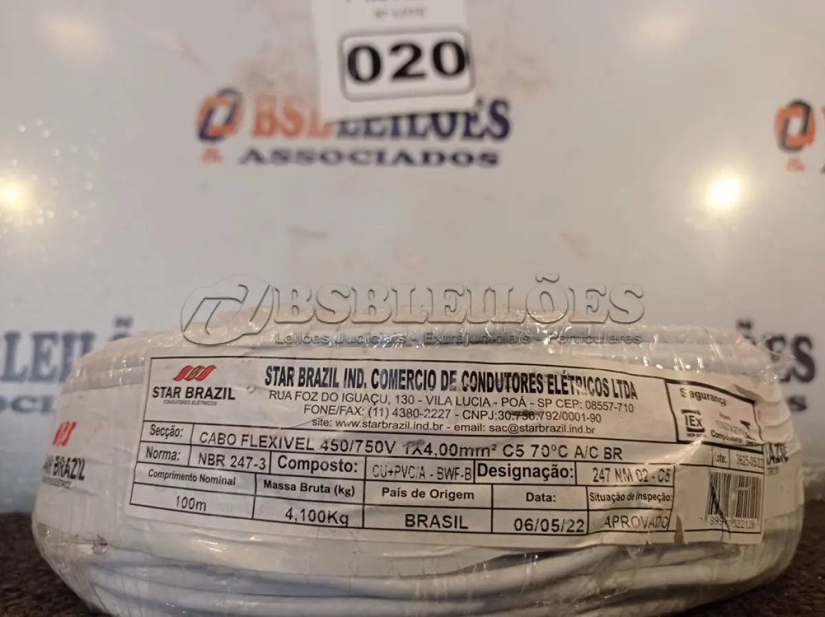 LOTE 020 - 01 ROLO DE CABO FLEXÍVEL 100M 1X4MM NA COR BRANCA(NOVO). (NO ESTADO) ATENÇÃO! FAZER A VISITAÇÃO ANTES DE ARREMATAR, NÃO SABEMOS SE FUNCIONA. LEILÃO NÃO TEM GARANTIA E NEM DEVOLUÇÃO, SUJEITO A POSSÍVEIS AVARIAS VISÍVEIS/OCULTAS E/OU AUSÊNCIA DE COMPONENTES.