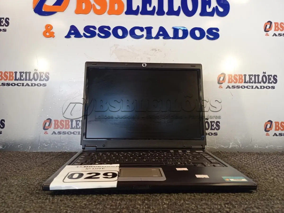 LOTE 029 - 01 NOTEBOOK MARCA AMAZON PC. (NO ESTADO) ATENÇÃO! FAZER A VISITAÇÃO ANTES DE ARREMATAR, NÃO SABEMOS SE FUNCIONA. LEILÃO NÃO TEM GARANTIA E NEM DEVOLUÇÃO, SUJEITO A POSSÍVEIS AVARIAS VISÍVEIS/OCULTAS E/OU AUSÊNCIA DE COMPONENTES.
