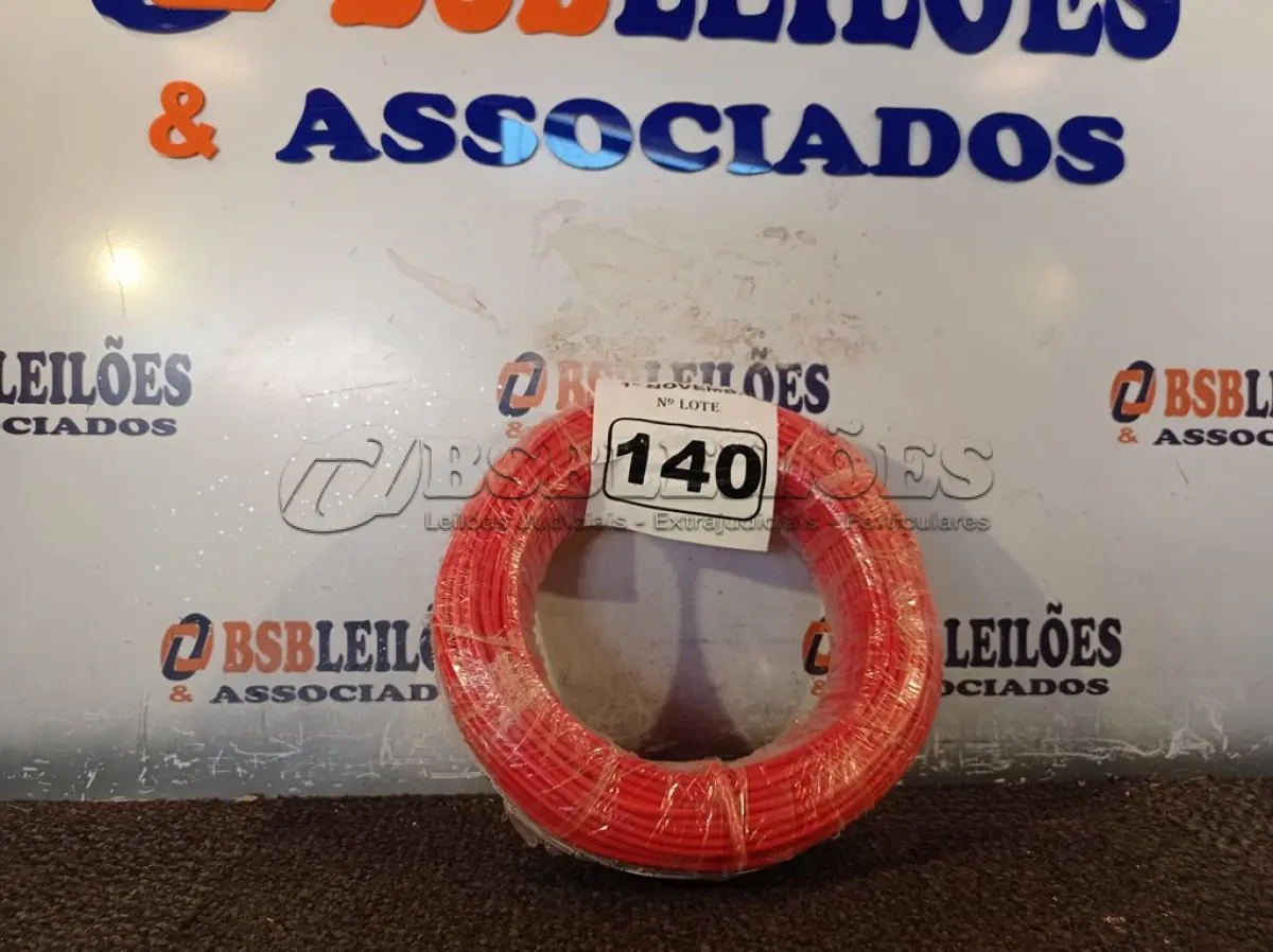 LOTE 140 - 01 ROLO DE CABO FLEXÍVEL 100M 1X4MM NA COR VERMELHA(NOVO). (NO ESTADO) ATENÇÃO! FAZER A VISITAÇÃO ANTES DE ARREMATAR, NÃO SABEMOS SE FUNCIONA. LEILÃO NÃO TEM GARANTIA E NEM DEVOLUÇÃO, SUJEITO A POSSÍVEIS AVARIAS VISÍVEIS/OCULTAS E/OU AUSÊNCIA DE COMPONENTES.