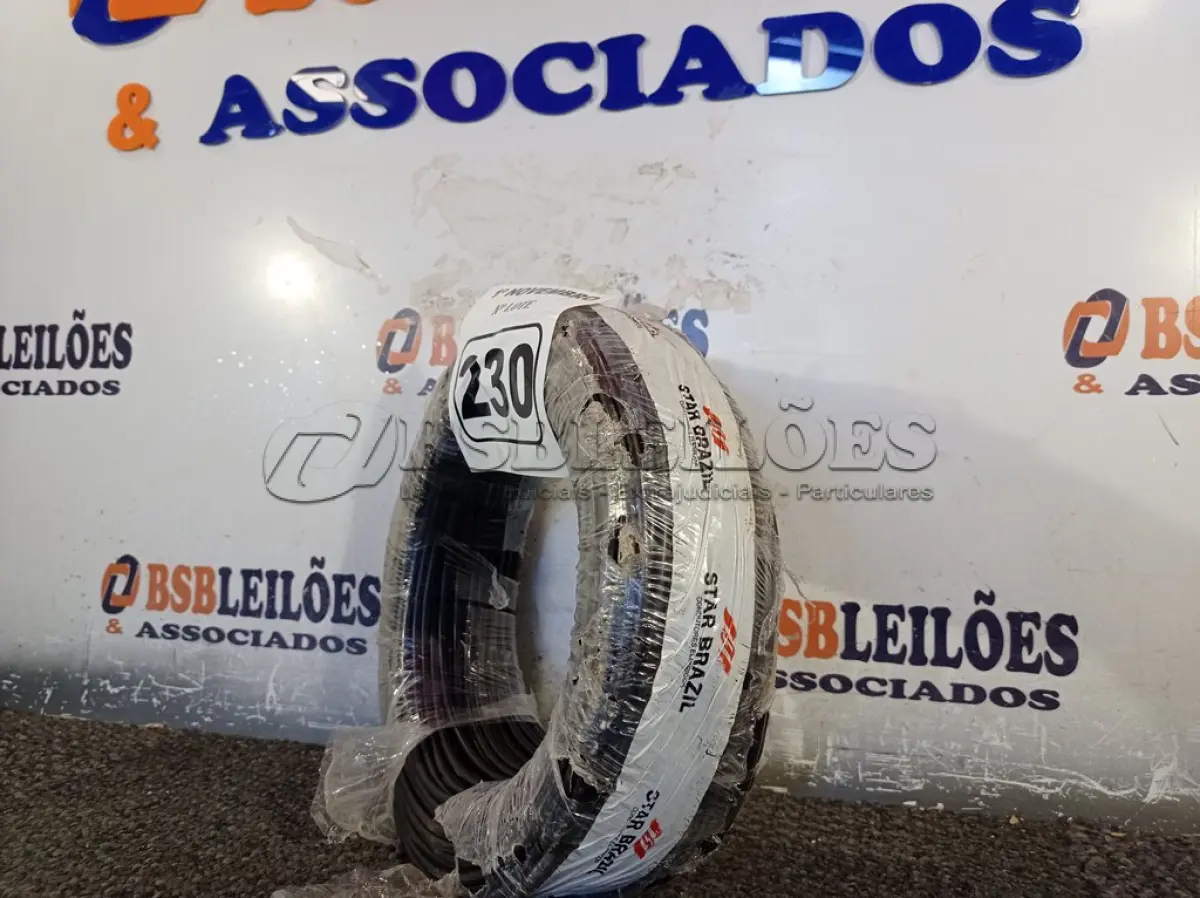 LOTE 230 - 01 ROLO DE CABO FLEXÍVEL 100M 1X4MM NA COR PRETA(NOVO). (NO ESTADO) ATENÇÃO! FAZER A VISITAÇÃO ANTES DE ARREMATAR, NÃO SABEMOS SE FUNCIONA. LEILÃO NÃO TEM GARANTIA E NEM DEVOLUÇÃO, SUJEITO A POSSÍVEIS AVARIAS VISÍVEIS/OCULTAS E/OU AUSÊNCIA DE COMPONENTES.