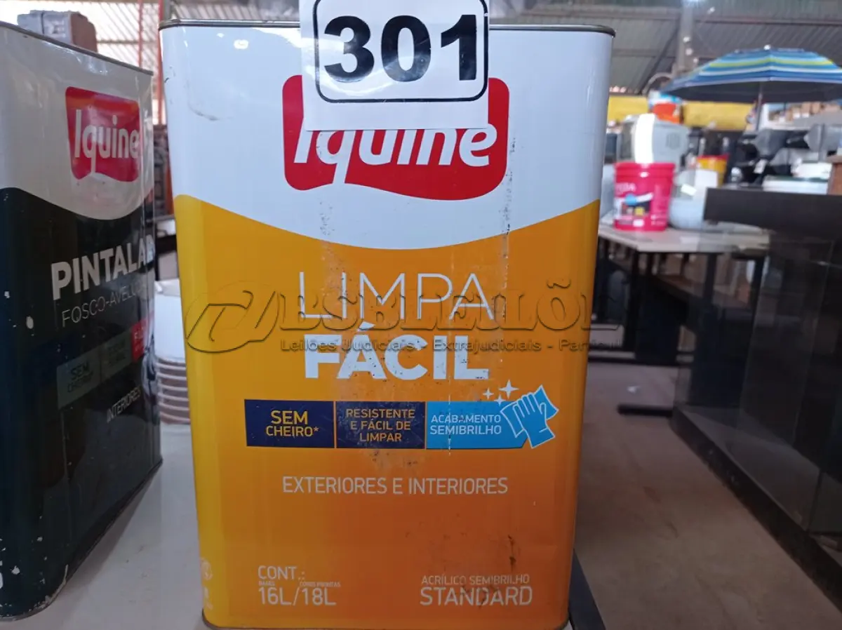 LOTE 301 - 01 LATA DE TINTA IQUINE INTERIORES/EXTERIORES DELANIL RENDE MUITO FOSCO BASE. (NO ESTADO) ATENÇÃO! FAZER A VISITAÇÃO ANTES DE ARREMATAR, NÃO SABEMOS SE FUNCIONA. LEILÃO NÃO TEM GARANTIA E NEM DEVOLUÇÃO, SUJEITO A POSSÍVEIS AVARIAS VISÍVEIS/OCULTAS E/OU AUSÊNCIA DE COMPONENTES.