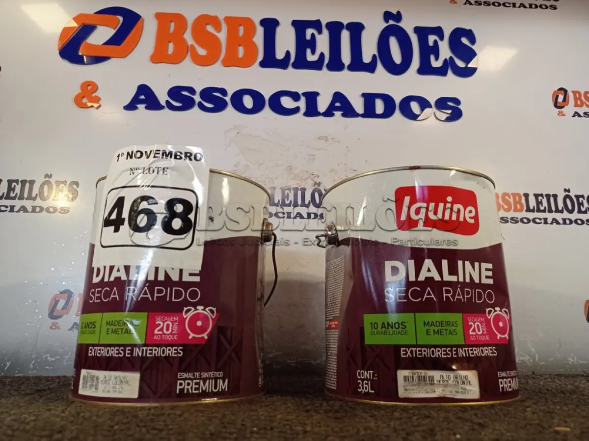 LOTE 468 - 02 GALÕES DE ESMALTE SINTÉTICO IQUINE DIALINE 3,6L NAS CORES ALTO BRILHO VERDE COLONIAL. (NO ESTADO) ATENÇÃO! FAZER A VISITAÇÃO ANTES DE ARREMATAR, NÃO SABEMOS SE FUNCIONA. LEILÃO NÃO TEM GARANTIA E NEM DEVOLUÇÃO, SUJEITO A POSSÍVEIS AVARIAS VISÍVEIS/OCULTAS E/OU AUSÊNCIA DE COMPONENTES.