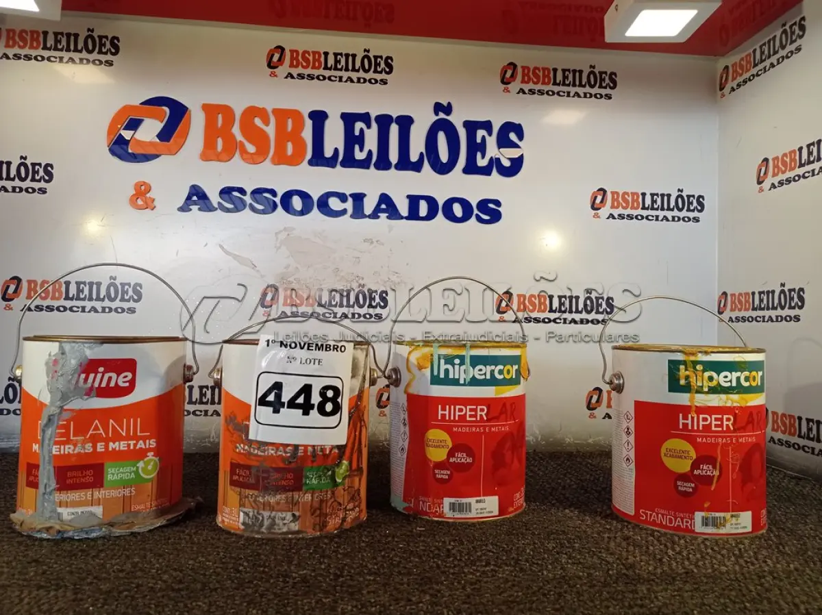 LOTE 448 - 04 GALÕES DE ESMALTE SINTÉTICO SENDO 02 NA COR AMARELO 3L, 01 CINZA ESCURO 3,6L E 01 CINZA MÉDIO 3,6L. (NO ESTADO) ATENÇÃO! FAZER A VISITAÇÃO ANTES DE ARREMATAR, NÃO SABEMOS SE FUNCIONA. LEILÃO NÃO TEM GARANTIA E NEM DEVOLUÇÃO, SUJEITO A POSSÍVEIS AVARIAS VISÍVEIS/OCULTAS E/OU AUSÊNCIA DE COMPONENTES.