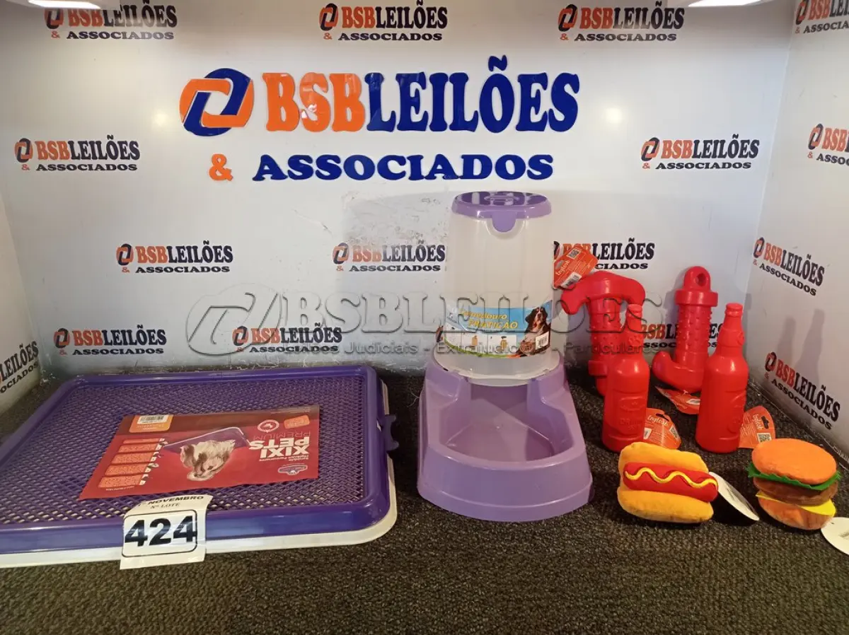 LOTE 424 - 01 KIT DE ACESSÓRIOS PARA PET. (NO ESTADO) ATENÇÃO! FAZER A VISITAÇÃO ANTES DE ARREMATAR, NÃO SABEMOS SE FUNCIONA. LEILÃO NÃO TEM GARANTIA E NEM DEVOLUÇÃO, SUJEITO A POSSÍVEIS AVARIAS VISÍVEIS/OCULTAS E/OU AUSÊNCIA DE COMPONENTES.