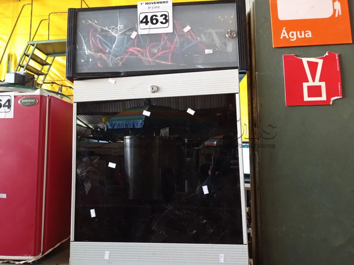 LOTE 463 - 02 RACK’S PARA EQUIPAMENTOS DE INFORMÁTICA. (NO ESTADO) ATENÇÃO! FAZER A VISITAÇÃO ANTES DE ARREMATAR, NÃO SABEMOS SE FUNCIONA. LEILÃO NÃO TEM GARANTIA E NEM DEVOLUÇÃO, SUJEITO A POSSÍVEIS AVARIAS VISÍVEIS/OCULTAS E/OU AUSÊNCIA DE COMPONENTES.