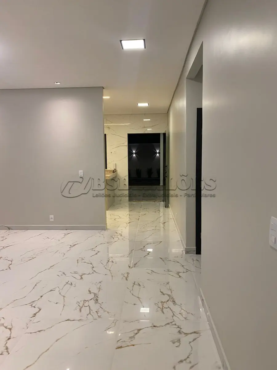 LOTE 001 - 01 CASA 3 QUARTOS COM LOTE DE 400M² SHA, CONJUNTO 05, CHÁCARA 126, LOTE 001 À 025, CASA 16 - ARNIQUEIRAS DF. (NO ESTADO)