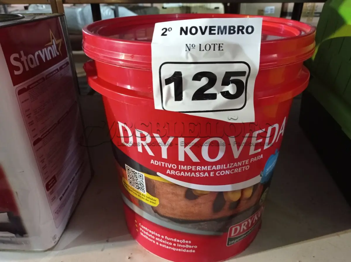 LOTE 125 - 01 BALDE DE DRYKOVEDA, ADITIVO IMPERMEABILIZANTE PARA ARGAMASSA E CONCRETO. (NO ESTADO) ATENÇÃO! FAZER A VISITAÇÃO ANTES DE ARREMATAR, NÃO SABEMOS SE FUNCIONA. LEILÃO NÃO TEM GARANTIA E NEM DEVOLUÇÃO, SUJEITO A POSSÍVEIS AVARIAS VISÍVEIS/OCULTAS E/OU AUSÊNCIA DE COMPONENTES.