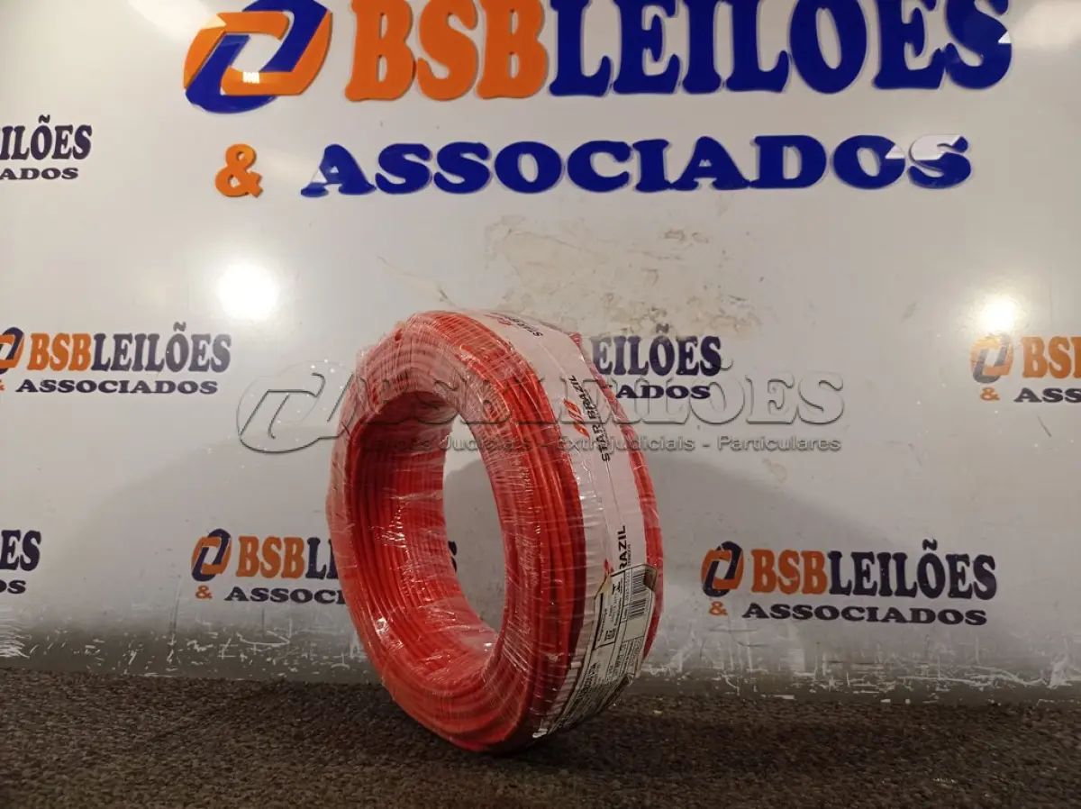 LOTE 130 - 01 ROLO DE CABO FLEXÍVEL 100M 1X4MM NA COR VERMELHA(NOVO). (NO ESTADO) ATENÇÃO! FAZER A VISITAÇÃO ANTES DE ARREMATAR, NÃO SABEMOS SE FUNCIONA. LEILÃO NÃO TEM GARANTIA E NEM DEVOLUÇÃO, SUJEITO A POSSÍVEIS AVARIAS VISÍVEIS/OCULTAS E/OU AUSÊNCIA DE COMPONENTES.