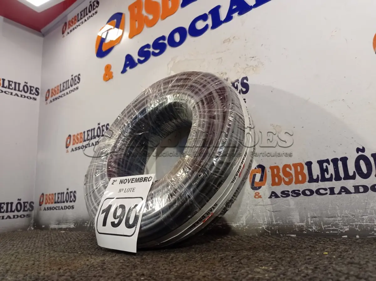 LOTE 190 - 01 ROLO DE CABO FLEXÍVEL 100M 1X10MM NA COR PRETA(NOVO). (NO ESTADO) ATENÇÃO! FAZER A VISITAÇÃO ANTES DE ARREMATAR, NÃO SABEMOS SE FUNCIONA. LEILÃO NÃO TEM GARANTIA E NEM DEVOLUÇÃO, SUJEITO A POSSÍVEIS AVARIAS VISÍVEIS/OCULTAS E/OU AUSÊNCIA DE COMPONENTES.