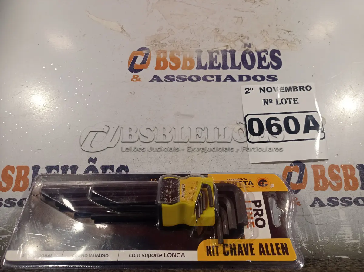 LOTE 060 - 01 KIT DE CHAVE ALLEN. (NO ESTADO) ATENÇÃO! FAZER A VISITAÇÃO ANTES DE ARREMATAR, NÃO SABEMOS SE FUNCIONA. LEILÃO NÃO TEM GARANTIA E NEM DEVOLUÇÃO, SUJEITO A POSSÍVEIS AVARIAS VISÍVEIS/OCULTAS E/OU AUSÊNCIA DE COMPONENTES.