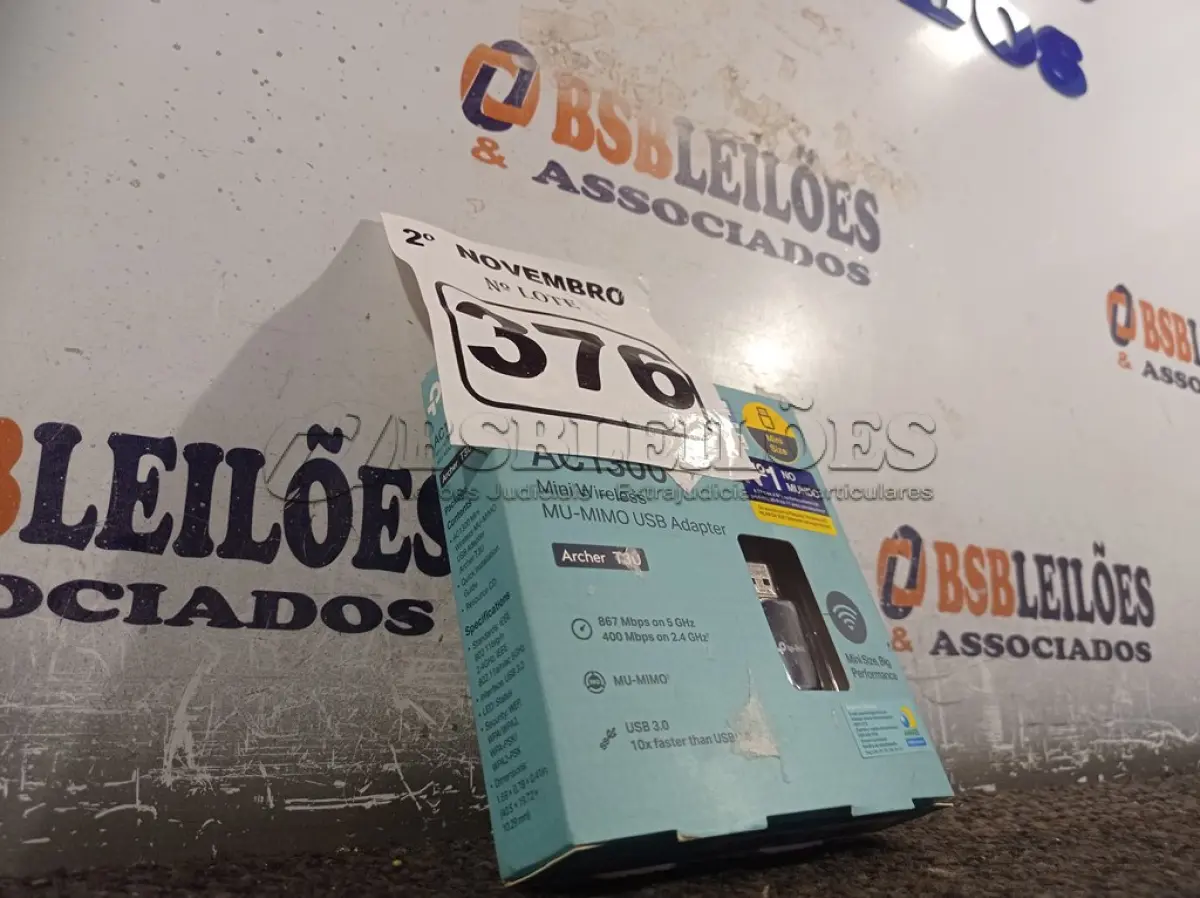 LOTE 376 - 01 ADAPTADOR WIRELESS TPLINK AC 1300. (NO ESTADO) ATENÇÃO! FAZER A VISITAÇÃO ANTES DE ARREMATAR, NÃO SABEMOS SE FUNCIONA. LEILÃO NÃO TEM GARANTIA E NEM DEVOLUÇÃO, SUJEITO A POSSÍVEIS AVARIAS VISÍVEIS/OCULTAS E/OU AUSÊNCIA DE COMPONENTES.