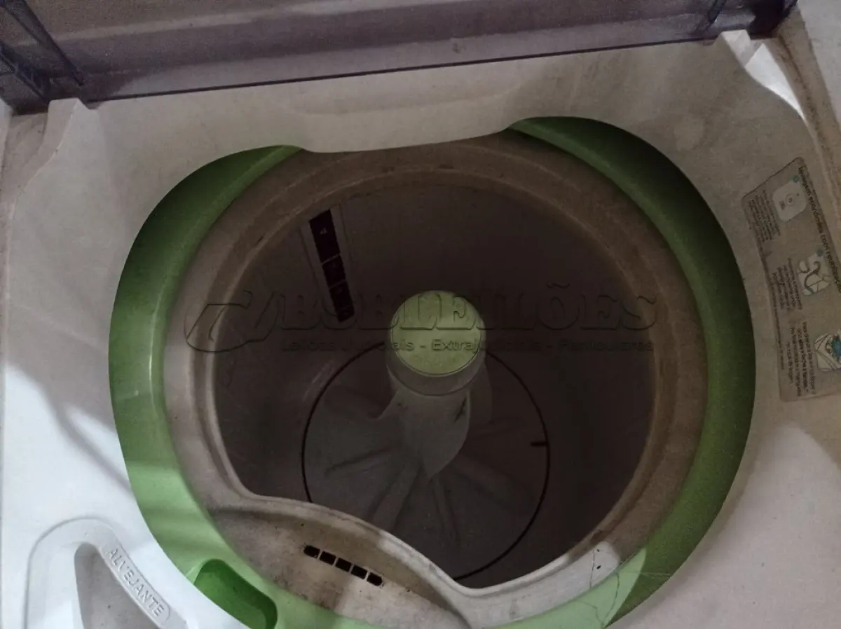 LOTE 497 - 01 MÁQUINA DE LAVAR MARCA CÔNSUL 8KG. (NO ESTADO) ATENÇÃO! FAZER A VISITAÇÃO ANTES DE ARREMATAR, NÃO SABEMOS SE FUNCIONA. LEILÃO NÃO TEM GARANTIA E NEM DEVOLUÇÃO, SUJEITO A POSSÍVEIS AVARIAS VISÍVEIS/OCULTAS E/OU AUSÊNCIA DE COMPONENTES.