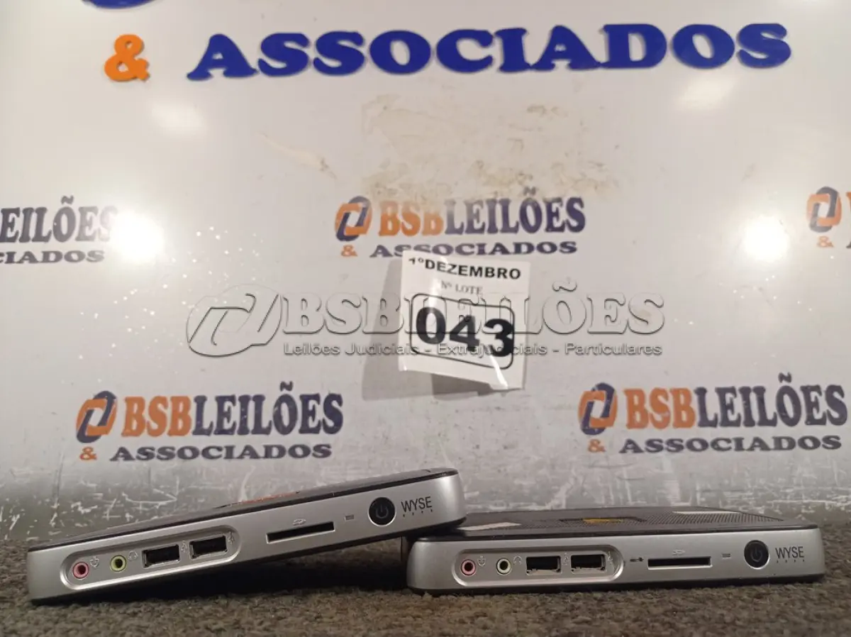 LOTE 043 - 02 TERMINAIS WYSE. (NO ESTADO) ATENÇÃO! FAZER A VISITAÇÃO ANTES DE ARREMATAR, NÃO SABEMOS SE FUNCIONA. LEILÃO NÃO TEM GARANTIA E NEM DEVOLUÇÃO, SUJEITO A POSSÍVEIS AVARIAS VISÍVEIS/OCULTAS E/OU AUSÊNCIA DE COMPONENTES.