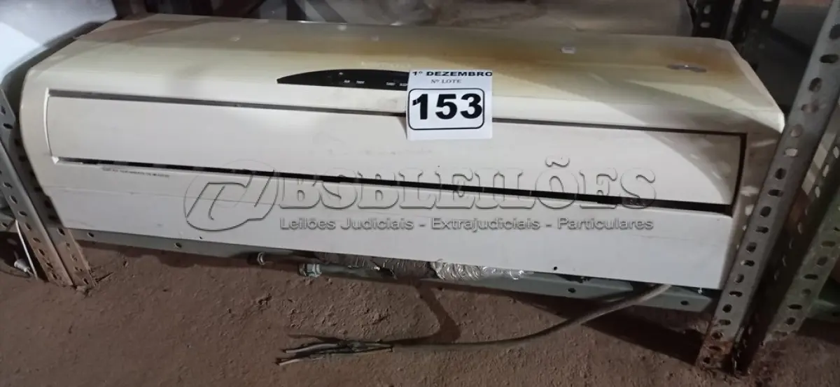 LOTE 153 - 01 EVAPORADORA MARCA KOMECO 24000BTU. (NO ESTADO) ATENÇÃO! FAZER A VISITAÇÃO ANTES DE ARREMATAR, NÃO SABEMOS SE FUNCIONA. LEILÃO NÃO TEM GARANTIA E NEM DEVOLUÇÃO, SUJEITO A POSSÍVEIS AVARIAS VISÍVEIS/OCULTAS E/OU AUSÊNCIA DE COMPONENTES.