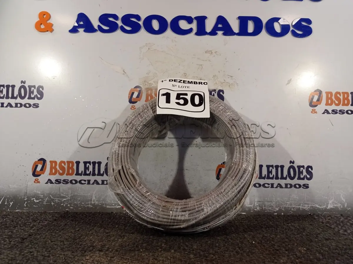LOTE 150 - 01 ROLO DE CABO FLEXÍVEL 100M 1X4MM NA COR CINZA(NOVO). (NO ESTADO) ATENÇÃO! FAZER A VISITAÇÃO ANTES DE ARREMATAR, NÃO SABEMOS SE FUNCIONA. LEILÃO NÃO TEM GARANTIA E NEM DEVOLUÇÃO, SUJEITO A POSSÍVEIS AVARIAS VISÍVEIS/OCULTAS E/OU AUSÊNCIA DE COMPONENTES.